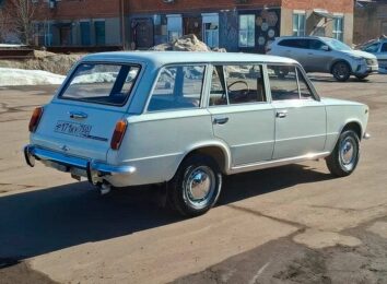 ВАЗ-2102 1983 года