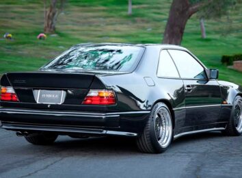 Mercedes-Benz 300CE-24 AMG 3.4 Widebody