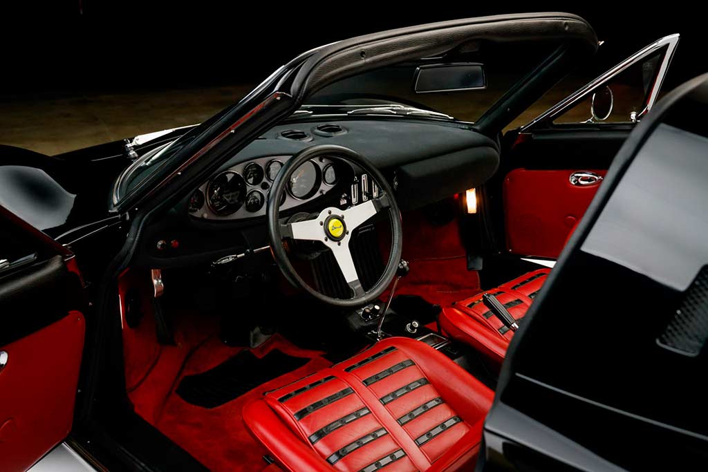 Рестомод Ferrari Dino 1972