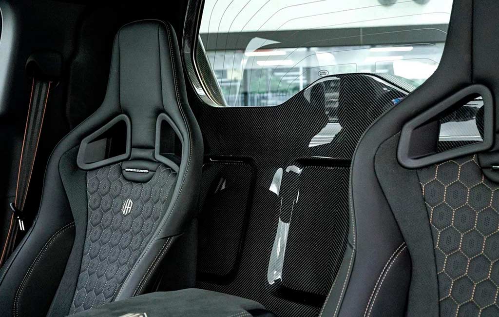 Пикап Land Rover Defender от Urban Automotive