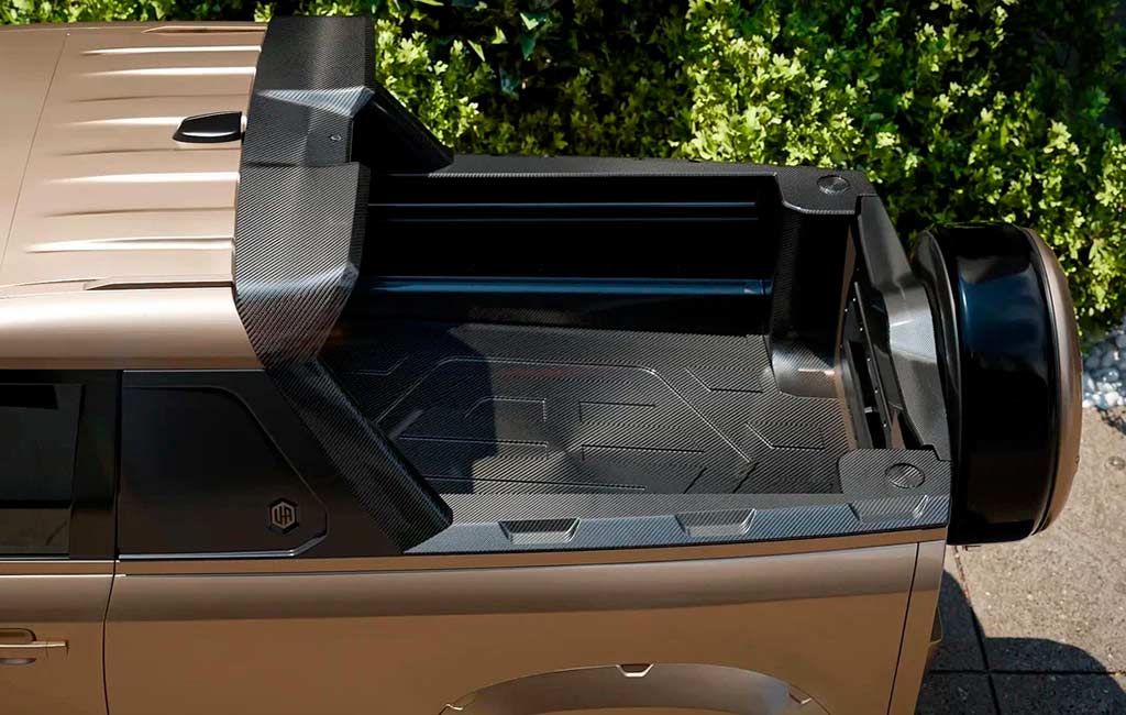 Пикап Land Rover Defender от Urban Automotive
