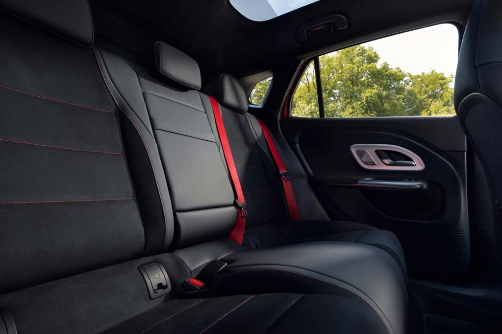Mercedes-Benz GLA 2027