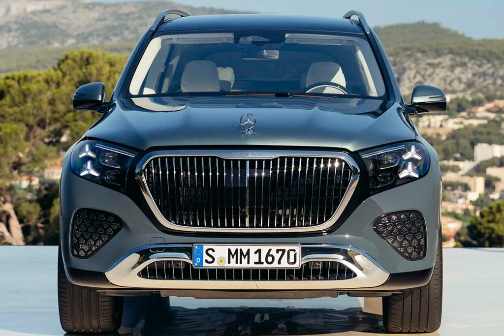 В гамме обновленного Mercedes GLS появилась ультра-роскошная версия Maybach GLS 680