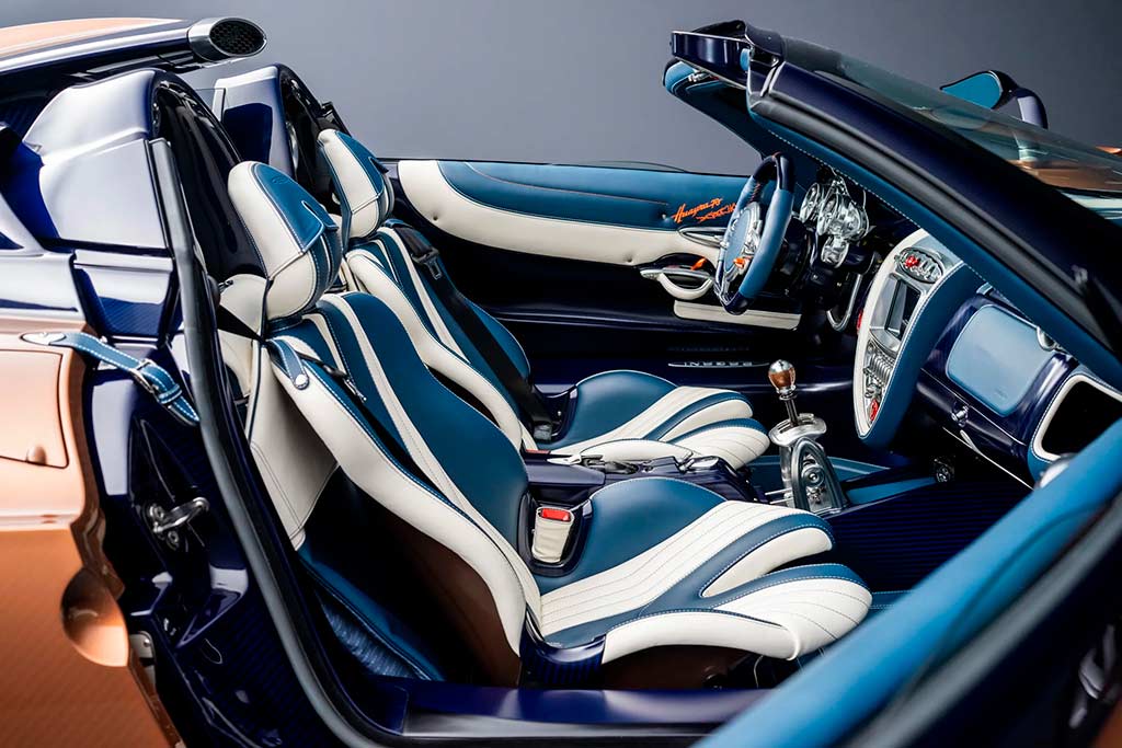 Pagani Huayra 70 Derecho