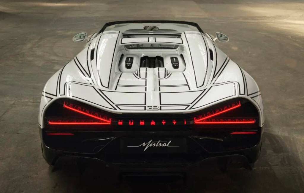 Bugatti Mistral Blanc Eternel