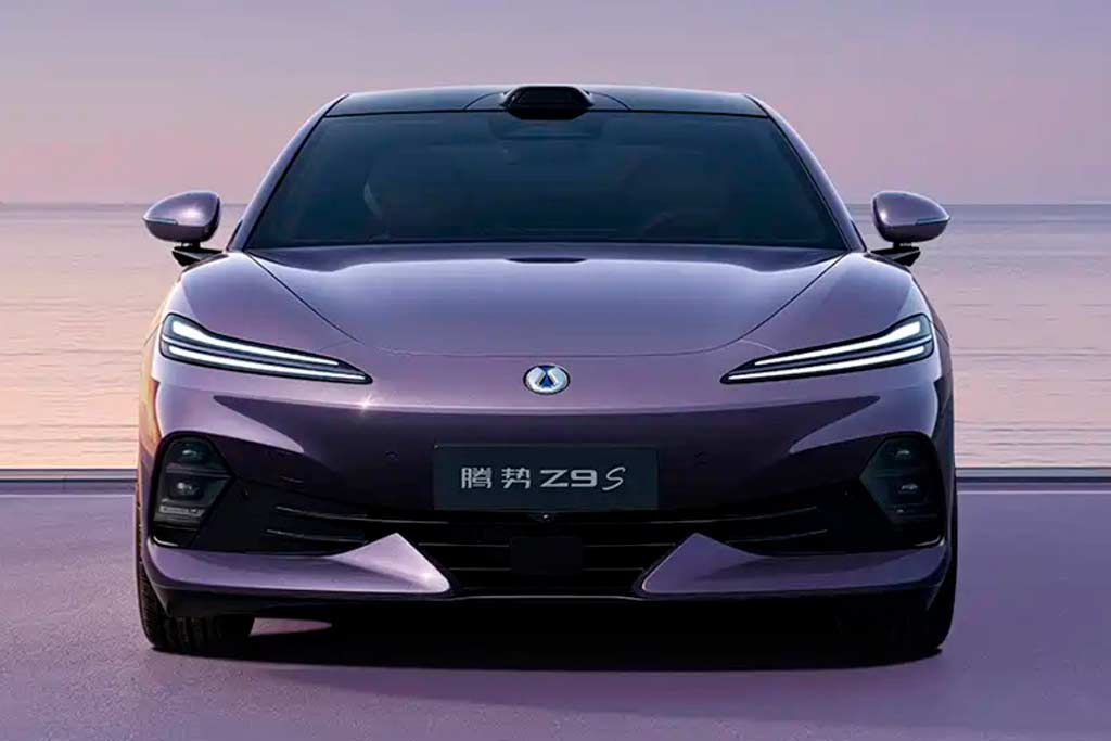 Denza Z9S: китайцы рассекретили «спортивную» версию седана Z9