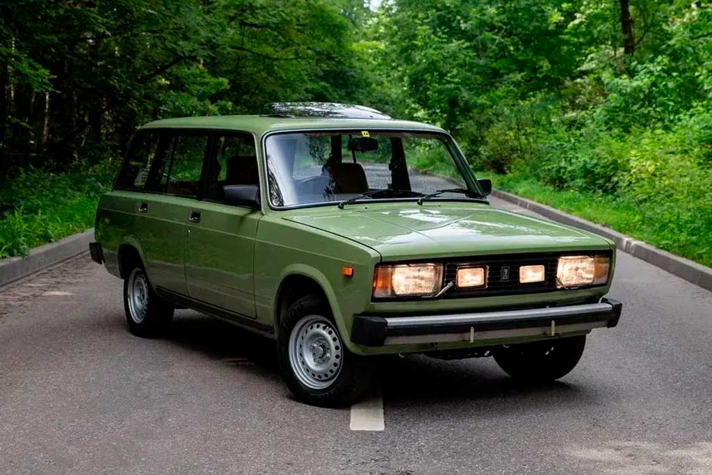 ВАЗ-21046 1988 года