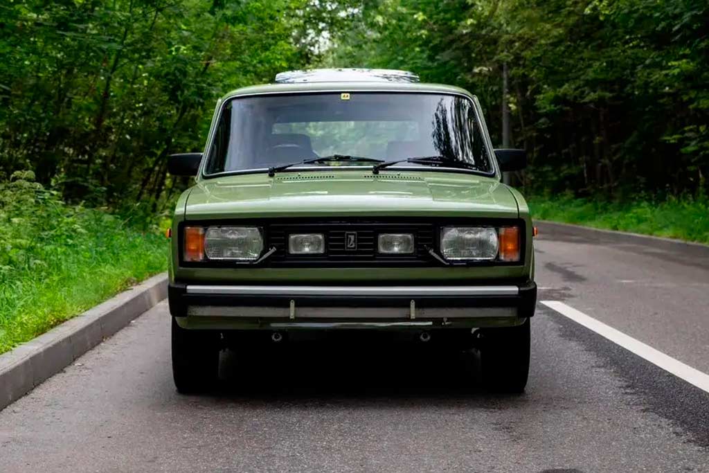 ВАЗ-21046 1988 года