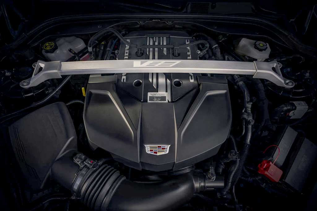 Двигатель Cadillac
