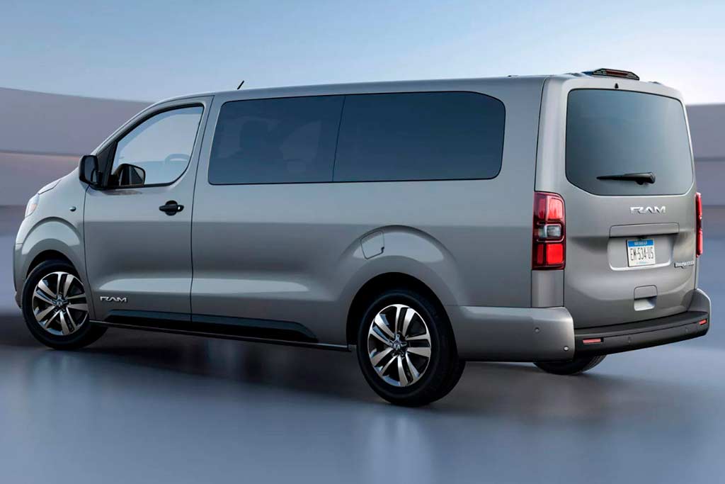 Для Штатов анонсировали грузовой фургон Ram ProMaster City