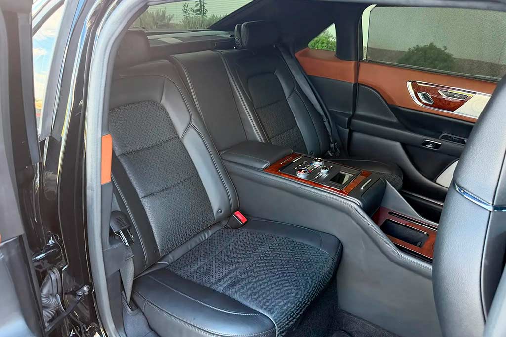 Lincoln Continental 80th Anniversary Coach Door Edition