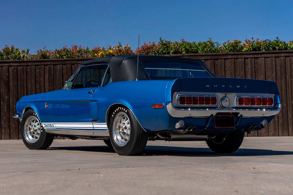 Shelby GT500KR 1968 года