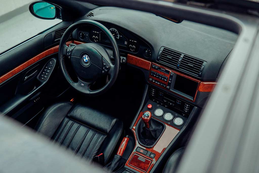 BMW M5 (E39) с двигателем W10 от VW