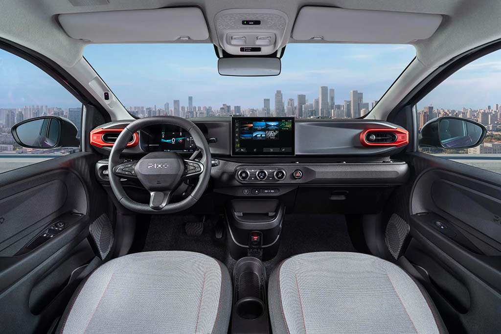 Nissan Pixo