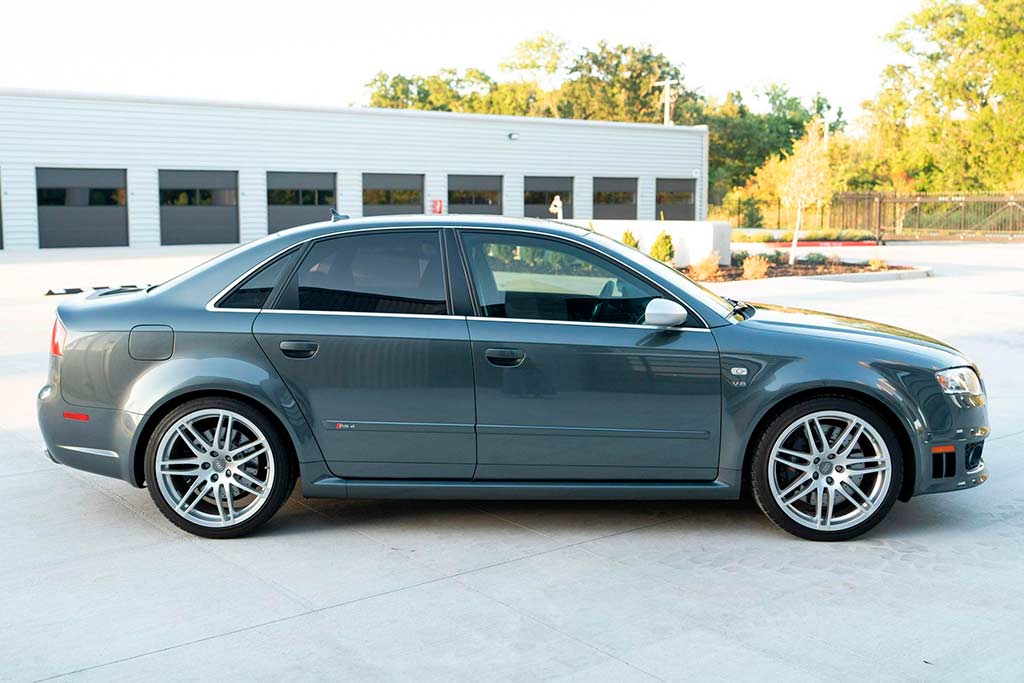 Audi RS4 2008
