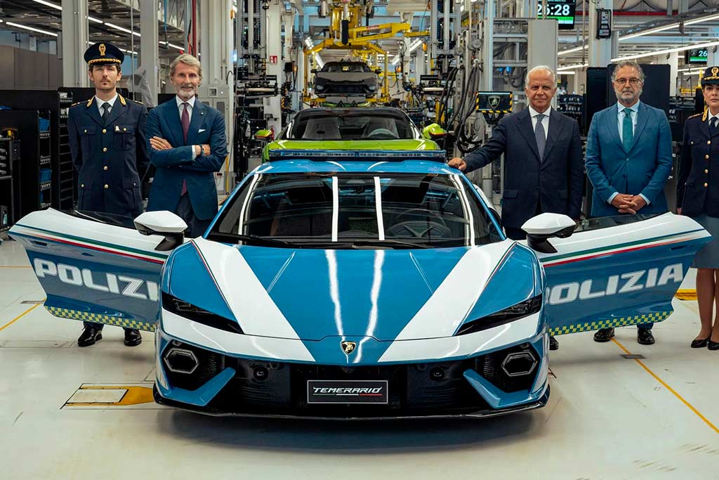 Lamborghini Temerario для итальянской полиции