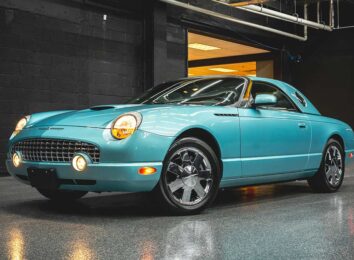 Ford Thunderbird 2001 года