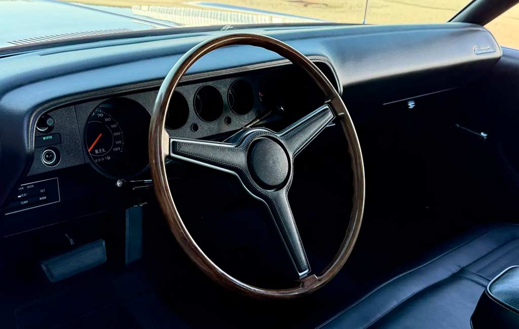 Седан Plymouth Barracudа 1970 года