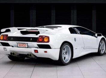 Lamborghini Diablo SE30