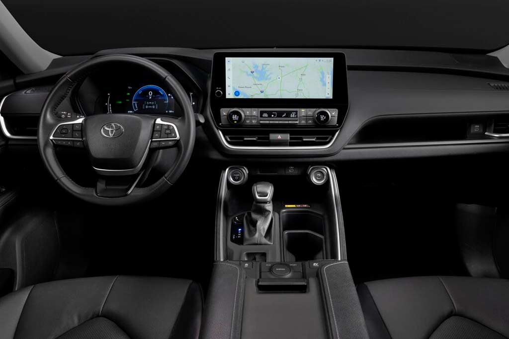 Toyota Grand Highlander Woodland Edition
