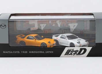Коллекционные Mazda RX7 из Initial D